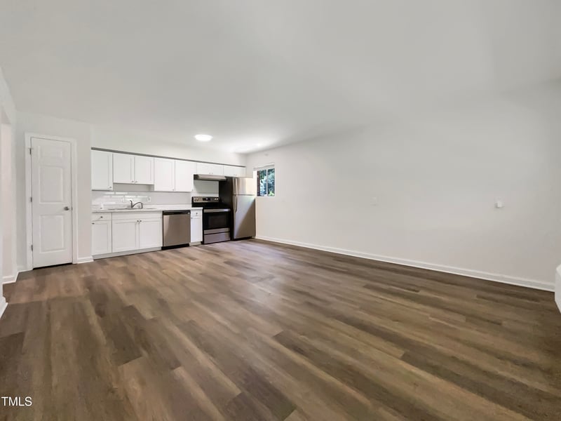 130 Estes Dr #B7, Chapel Hill, NC 27514