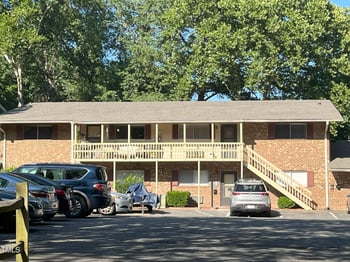 130 Estes Dr #G5, Chapel Hill, NC 27514