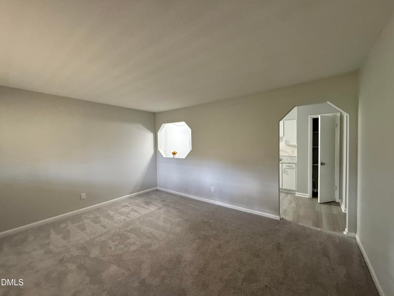 130 Estes Dr #H-12, Chapel Hill, NC 27514