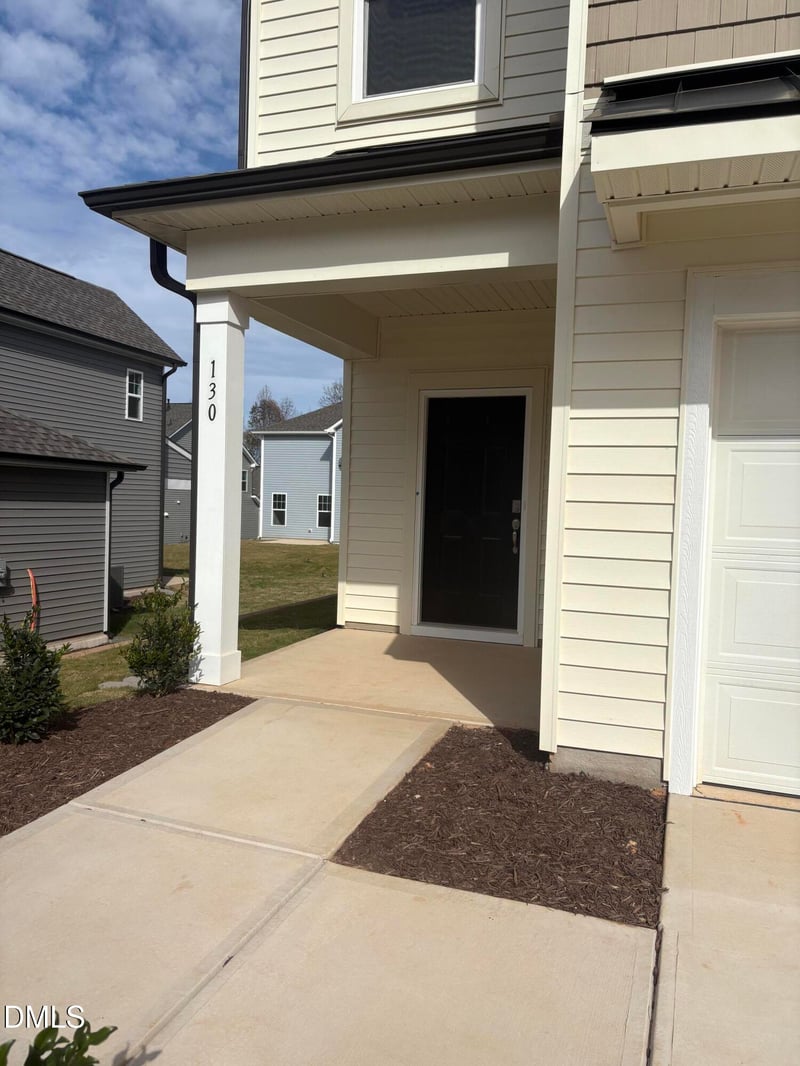 130 Favored Ave, Sanford, NC 27330