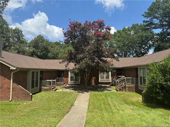 130 Homeplace Ct, Fayetteville, NC 28311