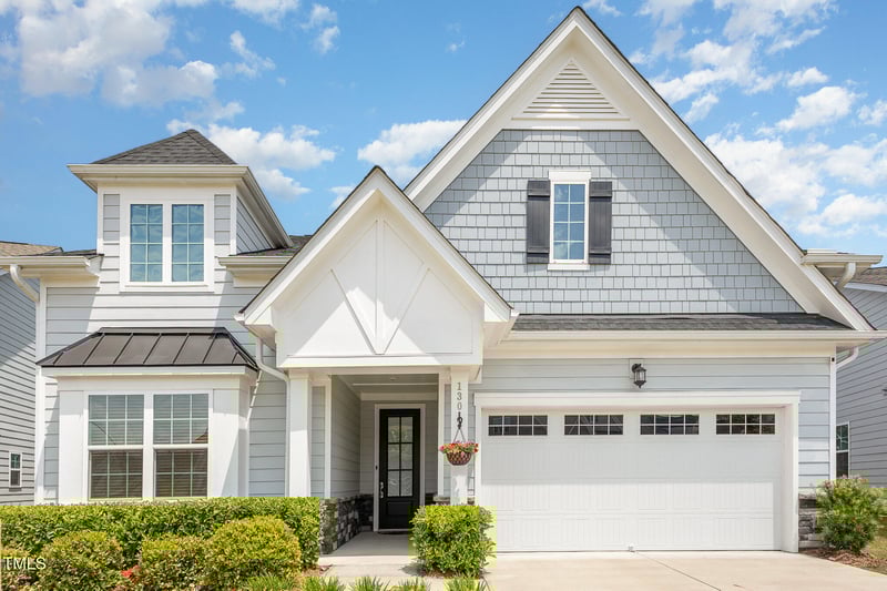 130 Ivory Ln, Raleigh, NC 27610