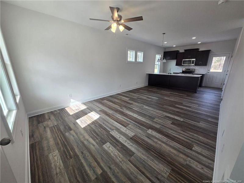 130 Jenkins St, Dunn, NC 28334