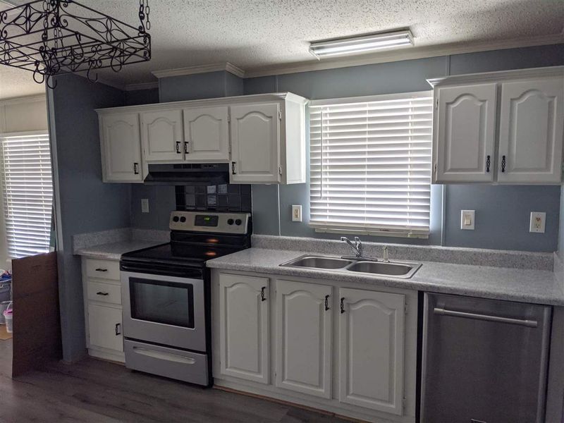 130 Kinsey Rd, Benson, NC 27504