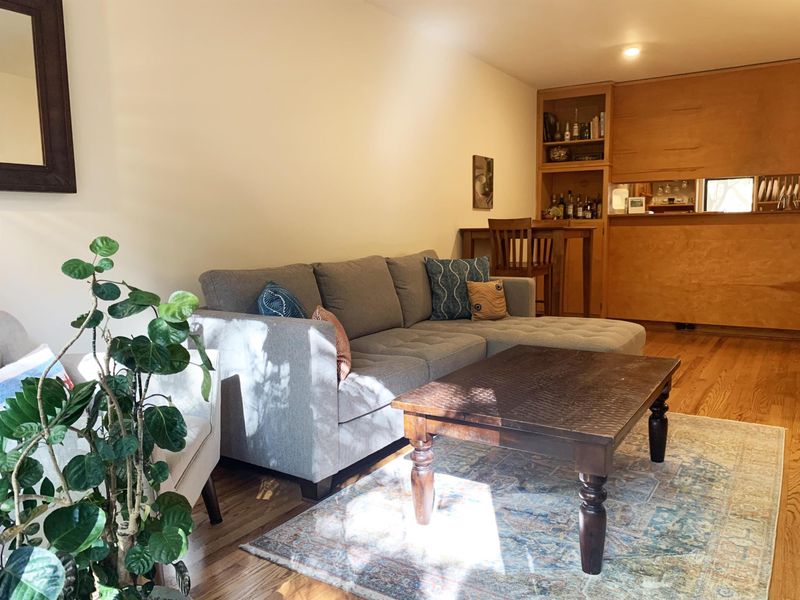 130 E Longview St #G, Chapel Hill, NC 27516