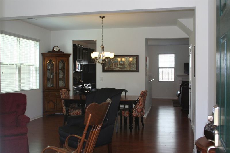 130 Lyonshall St, Fuquay Varina, NC 27526