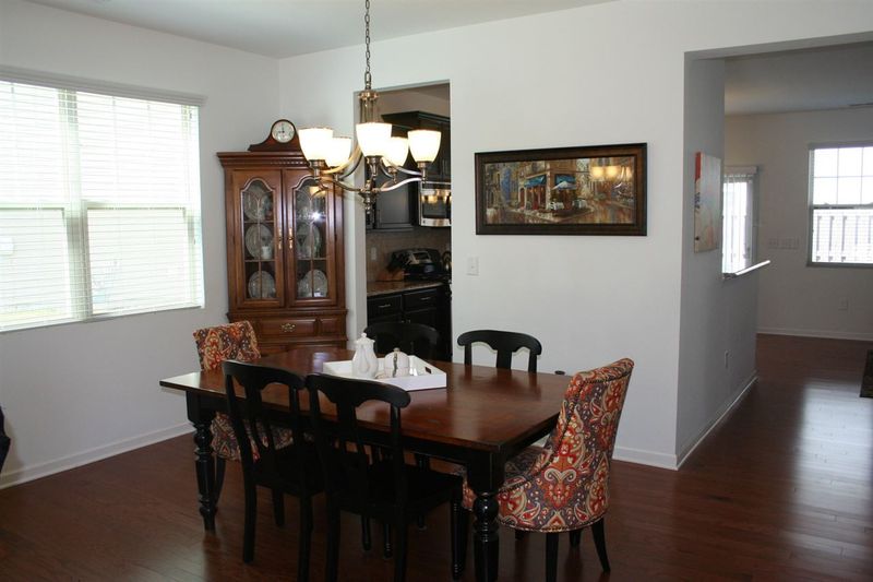 130 Lyonshall St, Fuquay Varina, NC 27526