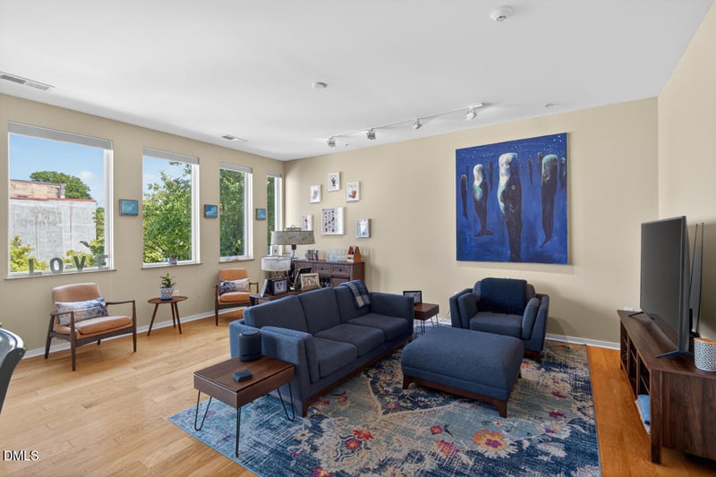 130 Main St #Apt 201, Durham, NC 27701