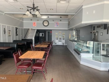 130 Montgomery St, Henderson, NC 27536