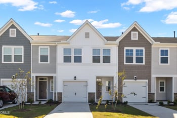 130 Paramount Dr, Smithfield, NC 27577