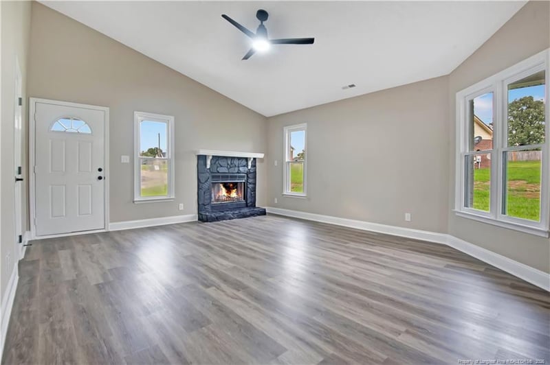 130 Pheasant Ct, Fayetteville, NC 28306