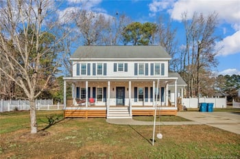 130 Red Robin Dr, Dunn, NC 28334