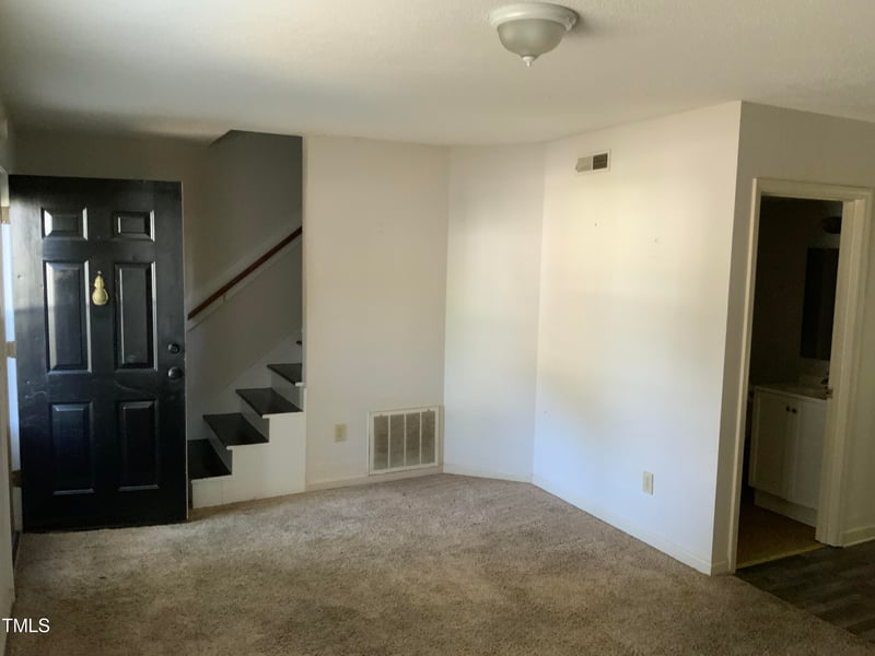 130 Rollingwood Dr, Dunn, NC 28334