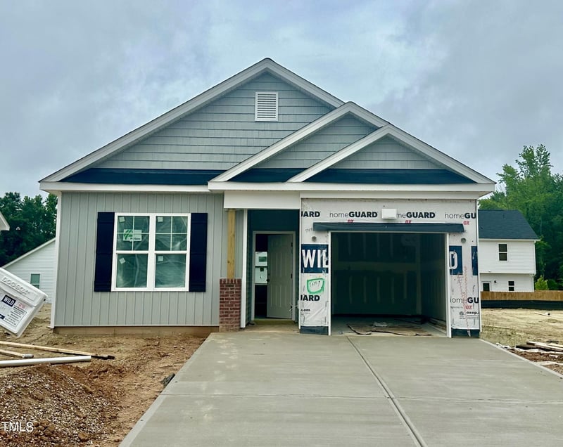 130 Saltgrass Ln, Smithfield, NC 27577