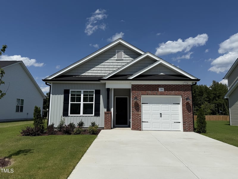 130 Saltgrass Ln, Smithfield, NC 27577