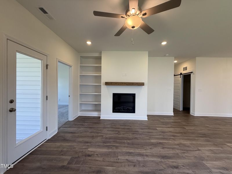 130 W Saltgrass Ln, Smithfield, NC 27577