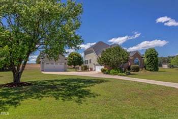 130 Skipwith Dr, Wendell, NC 27591