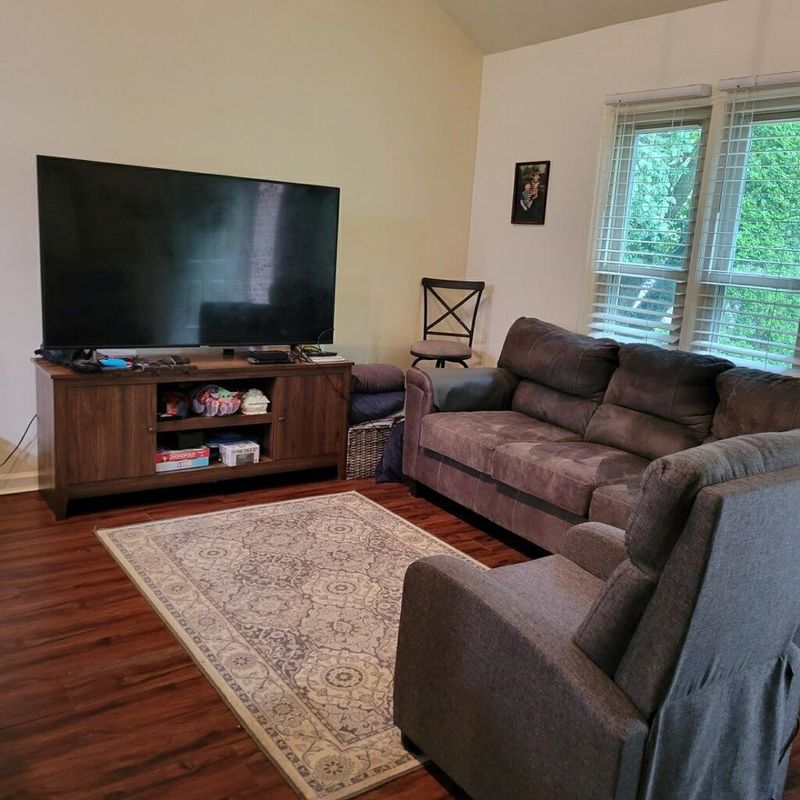 130 Sparger Springs Ln, Durham, NC 27705