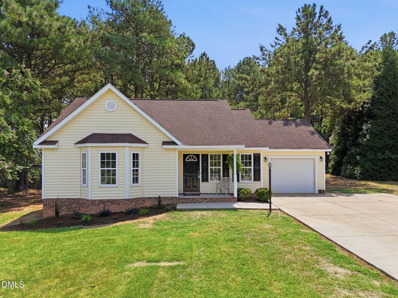 130 Stillmeadow Dr, Louisburg, NC 27549