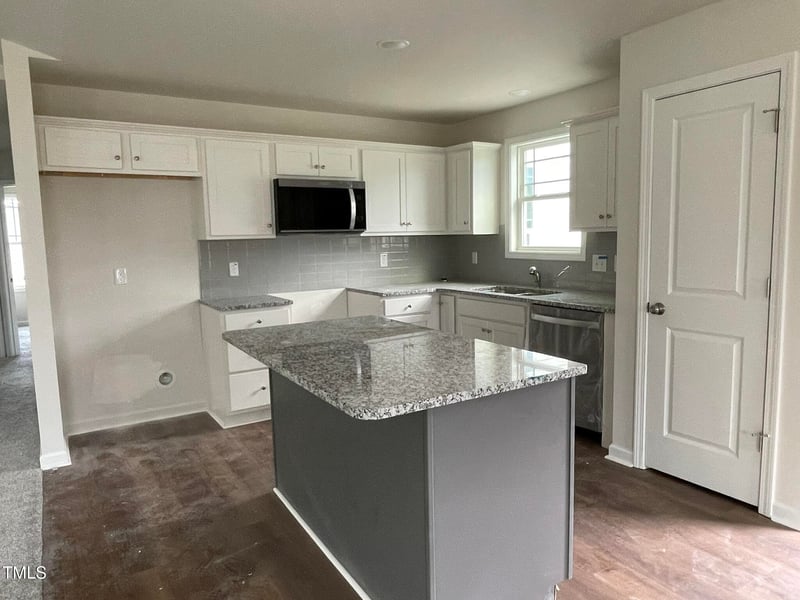 130 Tulipfield Way, Benson, NC 27504