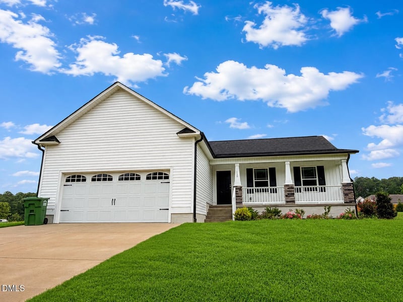 130 Tulipfield Way, Benson, NC 27504