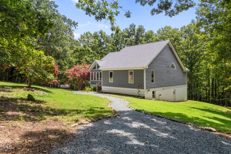130 Turtle Creek Dr, Pittsboro, NC 27312