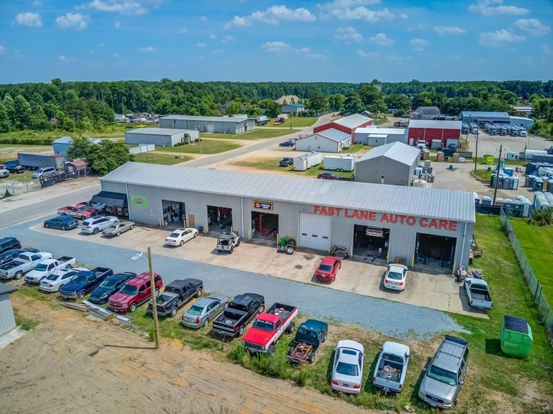 130 Uzzle Industrial Dr, Clayton, NC 27520