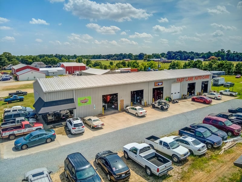 130 Uzzle Industrial Dr, Clayton, NC 27520