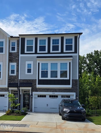 1300 Alston Landing Way #09, Cary, NC 27519