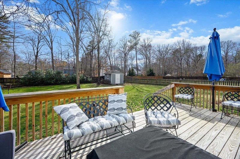 1300 Briardale Ln, Durham, NC 27712