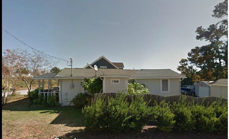 1300 Forest Grove Dr, Apex, NC 27502