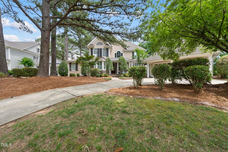 1300 Heritage Club Ave, Wake Forest, NC 27587