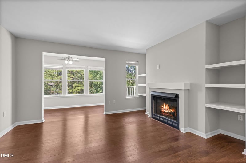 1300 Hillbrow Ln #302, Raleigh, NC 27615