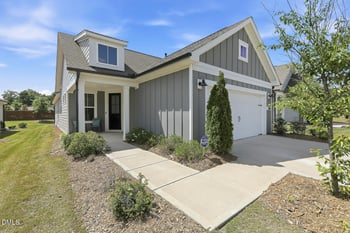 1300 Holly Blue Rn, Fuquay Varina, NC 27526