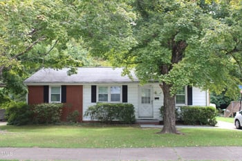 1300 Marlborough Rd, Raleigh, NC 27610