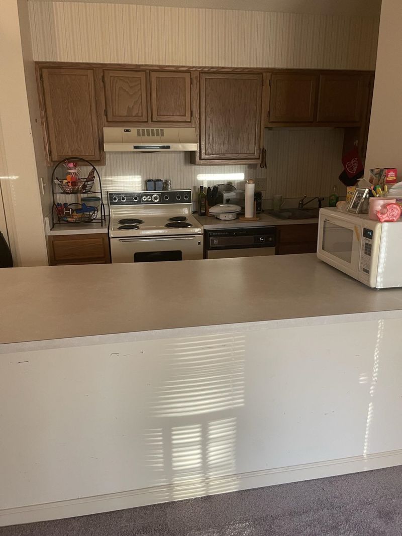 1300 Park Glen Dr #301, Raleigh, NC 27610