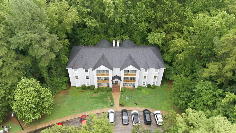 1300 Park Glen Dr #302, Raleigh, NC 27610