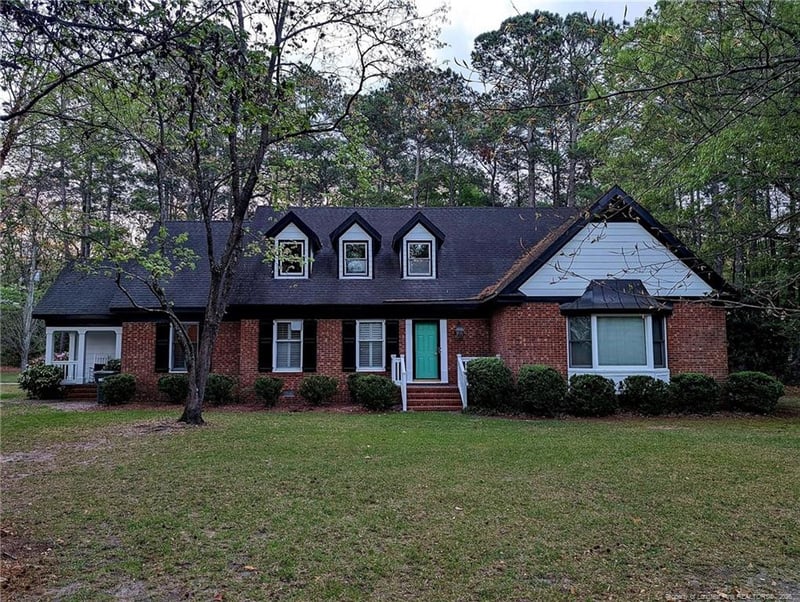 1300 Rock Hill Rd, Fayetteville, NC 28312