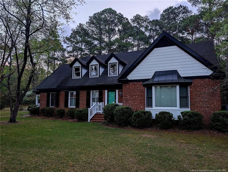 1300 Rock Hill Rd, Fayetteville, NC 28312