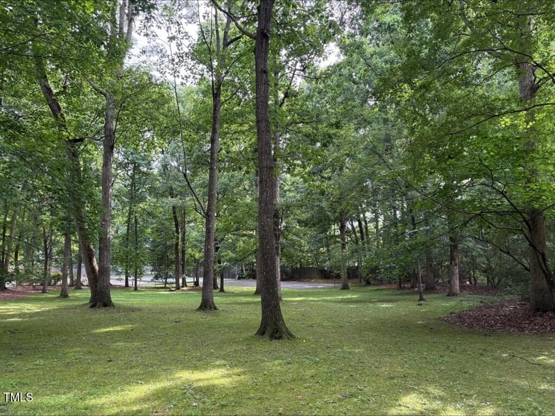 1300 Seabrook Ave, Cary, NC 27511