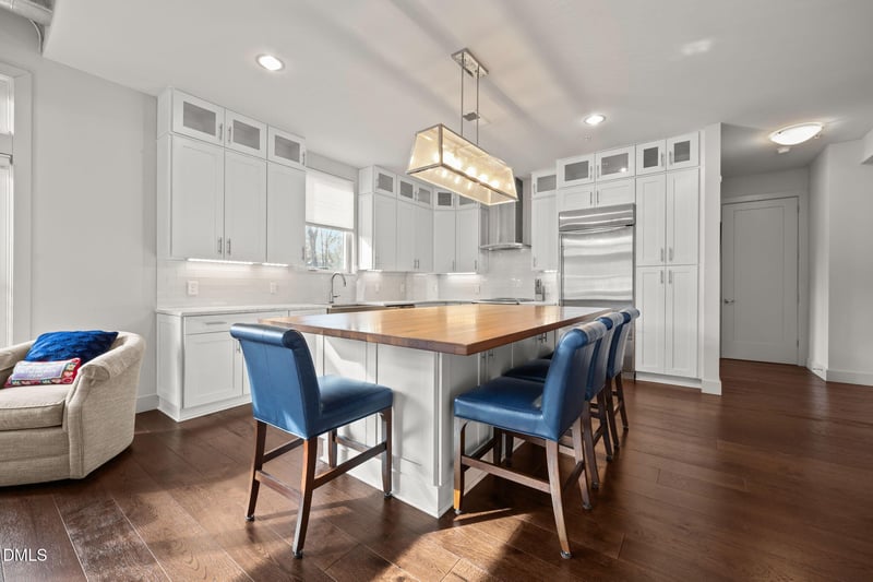 1300 St Marys St #101, Raleigh, NC 27605
