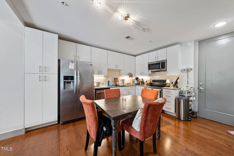 1300 St Marys St #207, Raleigh, NC 27605