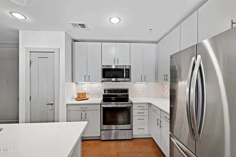 1300 St Marys St #208, Raleigh, NC 27605