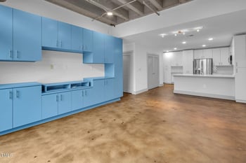 1300 St Marys St #402, Raleigh, NC 27605