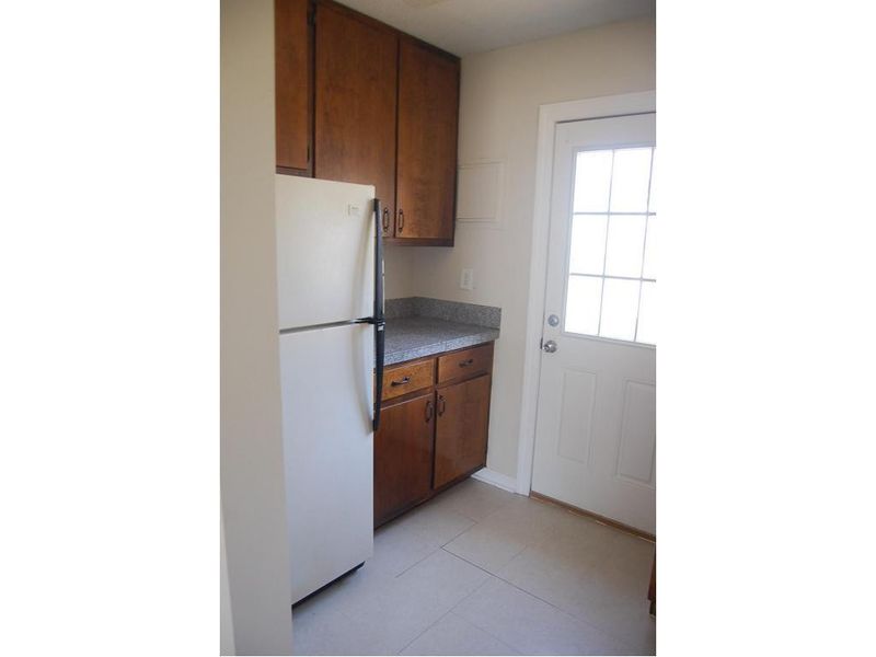 1300 Warwick Dr #5A, Burlington, NC 27215
