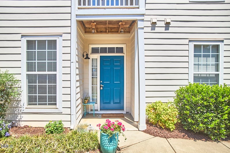 1301 Bartlett Cir, Hillsborough, NC 27278
