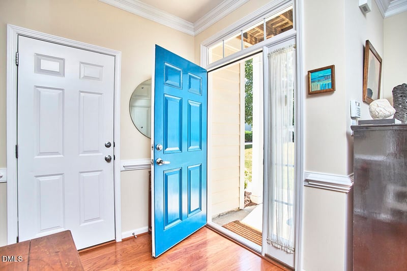 1301 Bartlett Cir, Hillsborough, NC 27278