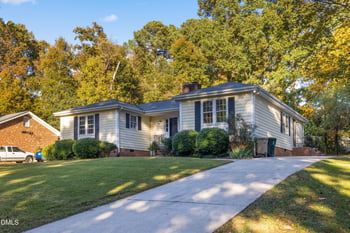 1301 Brucemont Dr, Garner, NC 27529