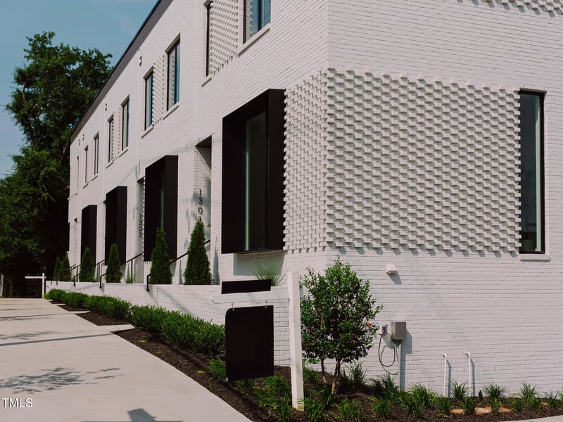 1301 Chamblee Hill Ct, Raleigh, NC 27608