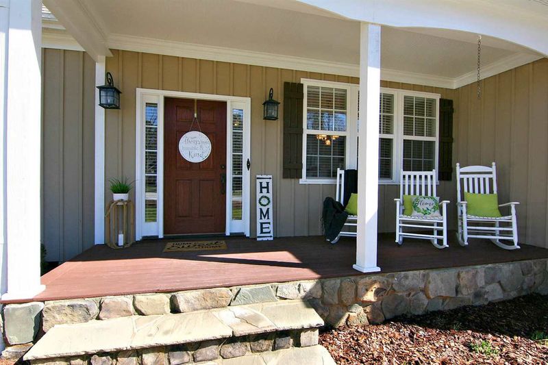 1301 Clatter Ave, Wake Forest, NC 27587